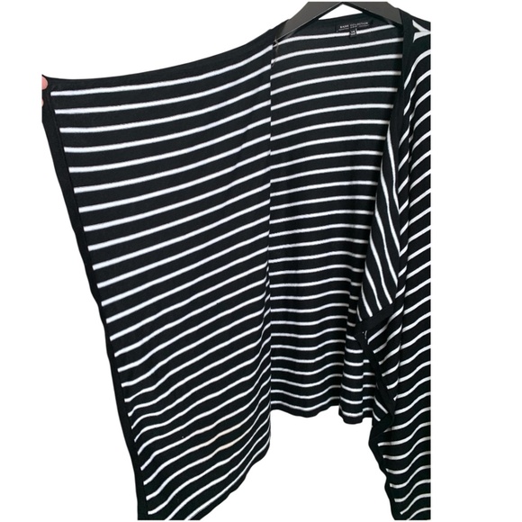 Bajee Collection by BeCool Women's Cardigan Small/Medium Black White Sweater - Picture 2 of 6